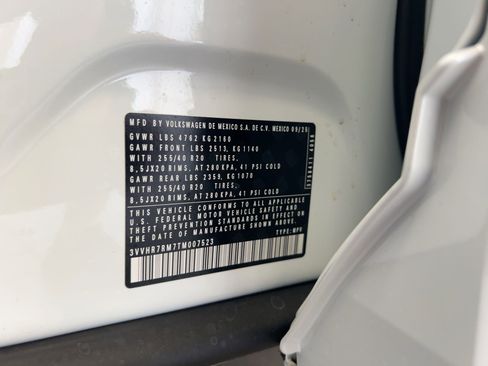 New 2026 Volkswagen Tiguan SE R-Line image 20