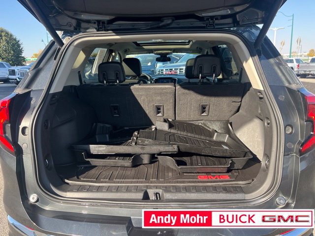 Used 2019 GMC Terrain Denali w/ Advanced Safety Package AWD/4WD image 11