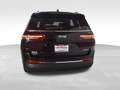 New 2025 Jeep Grand Cherokee L Laredo w/ Luxury Tech Group I image 6