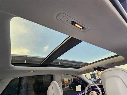 Certified 2023 Mercedes-Benz EQE 500 4MATIC SUV image 15