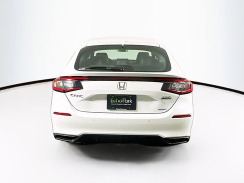 Used 2025 Honda Civic Sport Touring image 7