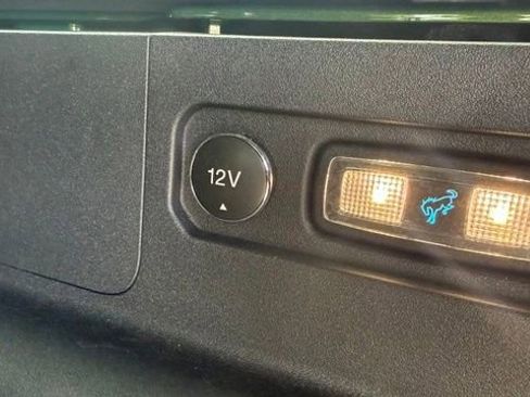 Used 2025 Ford Bronco Outer Banks AWD/4WD image 39