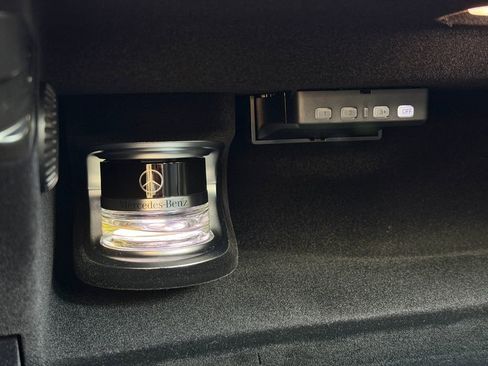 Used 2024 Mercedes-Benz S 580 4MATIC Sedan image 27