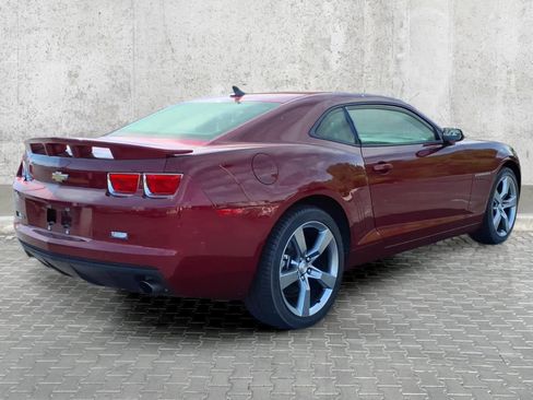 Used 2010 Chevrolet Camaro LT RWD image 10