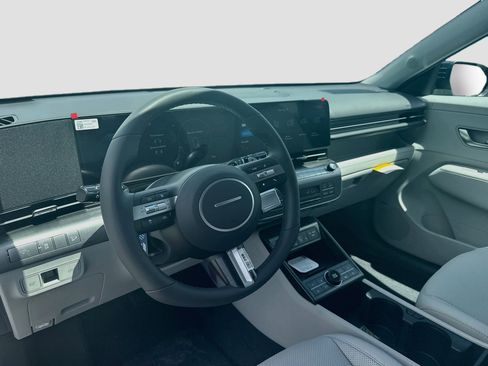 New 2027 Hyundai Kona Limited FWD image 7