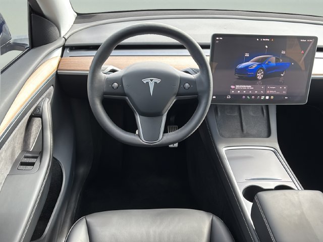 Used 2023 Tesla Model Y Long Range AWD/4WD image 15
