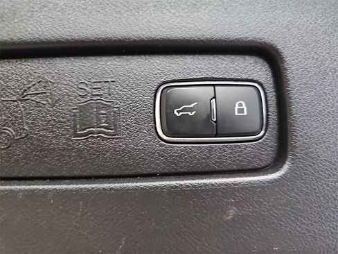 Used 2020 Lincoln Aviator Reserve w/ Elements Package Plus image 13