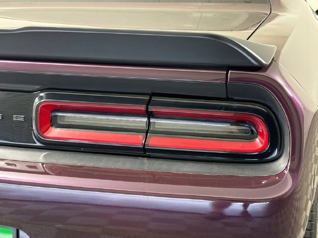 Used 2022 Dodge Challenger SXT w/ Blacktop Package RWD image 31