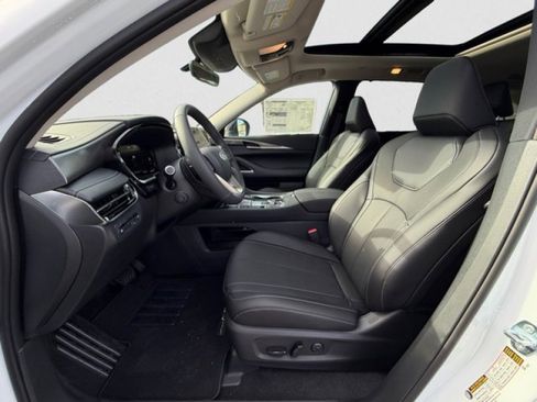 New 2026 INFINITI QX60 Luxe w/ Cargo Package image 10