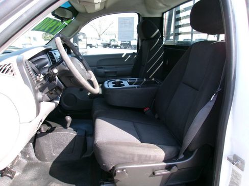 Used 2008 Chevrolet Silverado 3500 W/T w/ Snow Plow Prep Package image 15