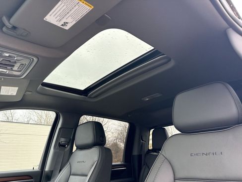New 2026 GMC Sierra 2500 Denali w/ Technology Package image 16