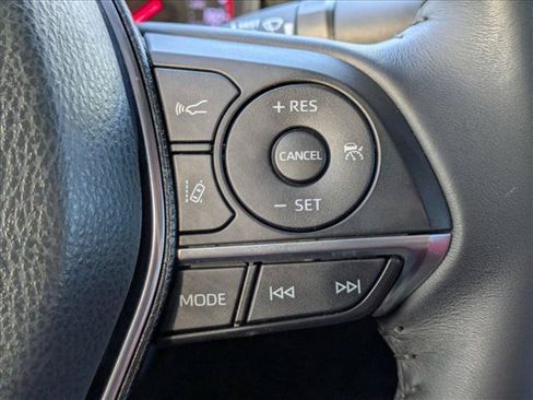 Used 2020 Toyota Camry XSE w/ Navigation Package FWD image 6