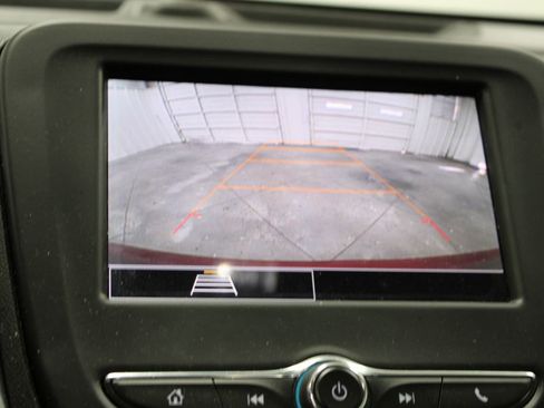 Used 2023 Chevrolet Equinox LT image 44