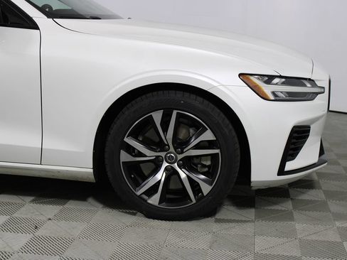 Used 2021 Volvo S60 T8 R-Design Expression AWD/4WD image 22