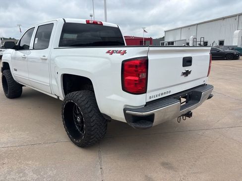 Used 2018 Chevrolet Silverado 1500 LT w/ Texas Edition AWD/4WD image 8