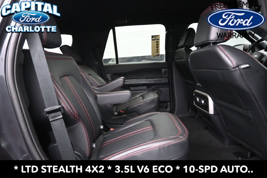 Used 2024 Ford Expedition Limited RWD image 14