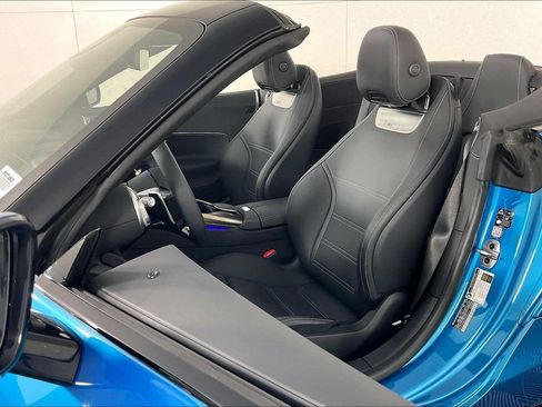 Certified 2025 Mercedes-Benz SL 55 AMG 4MATIC image 17