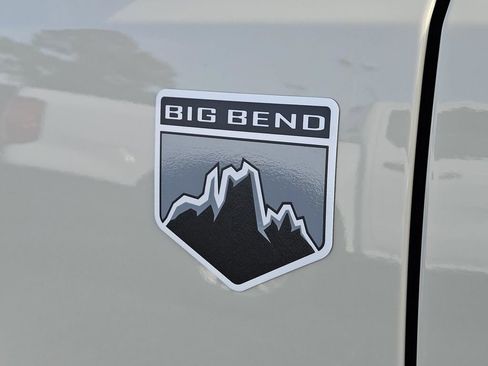 Used 2025 Ford Bronco Big Bend image 13