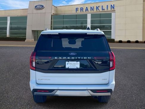 Certified 2025 Ford Expedition Max Platinum AWD/4WD image 6