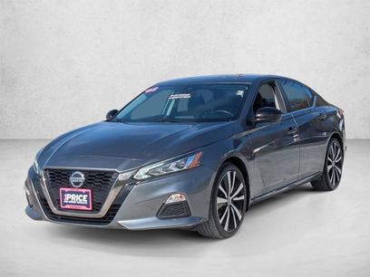 Used 2022 Nissan Altima 2.5 SR