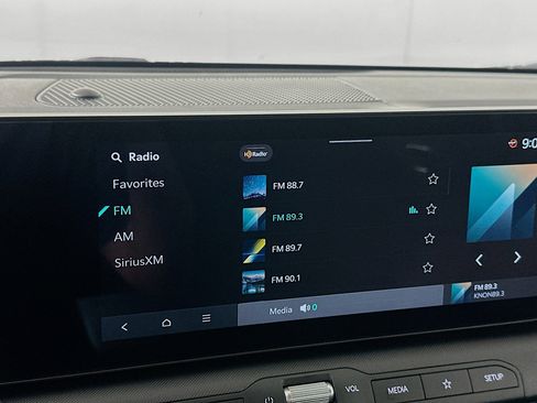 Used 2025 Kia K4 FWD image 21