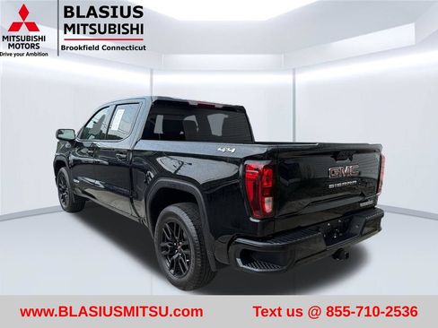 Used 2024 GMC Sierra 1500 Elevation AWD/4WD image 13