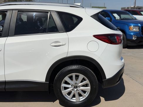 Used 2014 MAZDA CX-5 Touring w/ Bose/Moonroof Package FWD image 5