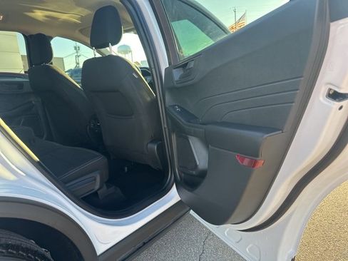 Used 2025 Ford Escape Active image 14