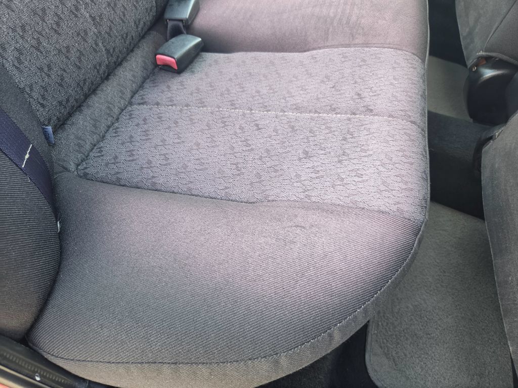 Used 2001 Toyota Corolla S w/ Extra Value Pkg 1 FWD image 30