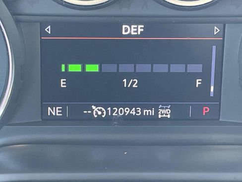 Used 2020 Chevrolet Silverado 2500 LT w/ Convenience Package AWD/4WD image 21