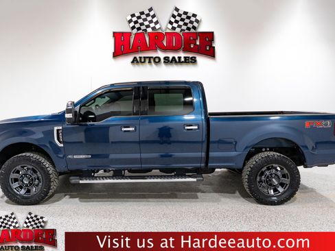 Used 2018 Ford F250 XLT w/ XLT Premium Package image 1