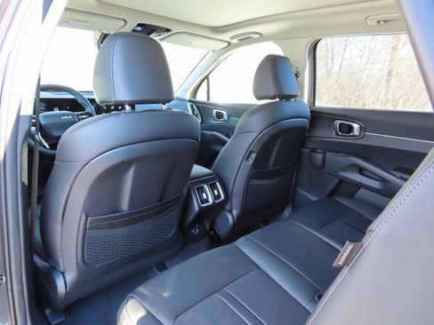 New 2026 Kia Sorento S image 21