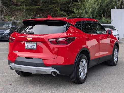 Used 2020 Chevrolet Blazer LT FWD image 5