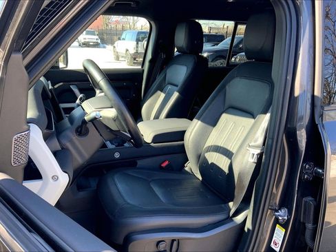 Used 2022 Land Rover Defender 110 X-Dynamic SE image 7