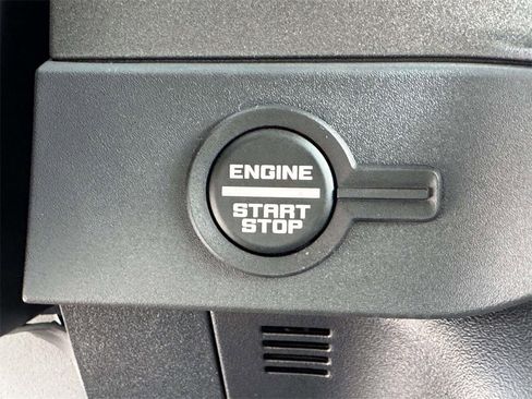 New 2025 Ford Bronco Raptor image 8