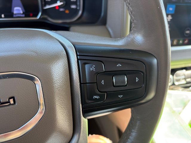 Used 2021 GMC Yukon XL Denali w/ Denali Ultimate Package AWD/4WD image 30
