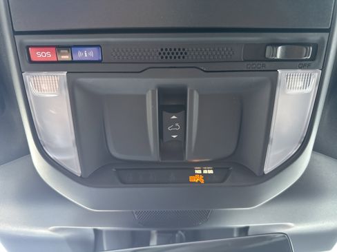 Certified 2025 Subaru Forester Touring w/ Touring Package image 24