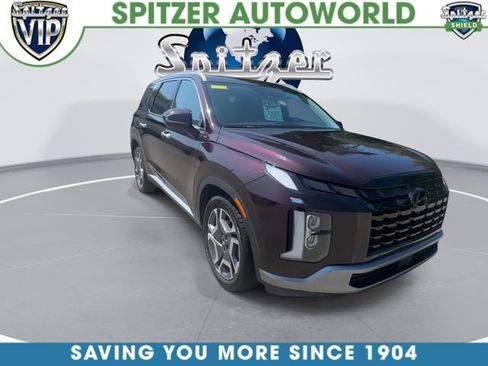 Used 2024 Hyundai Palisade SEL w/ Premium Package FWD image 2
