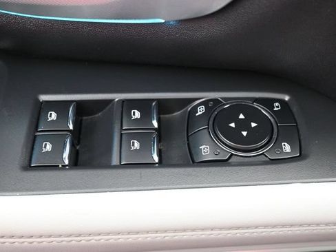 Certified 2025 Ford Expedition Platinum AWD/4WD image 15