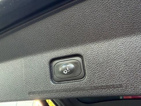 Used 2015 Ford Explorer Limited w/ Equipment Group 302A image 15