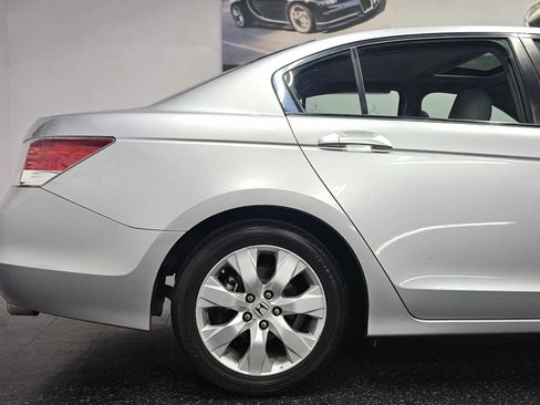 Used 2009 Honda Accord EX-L image 17