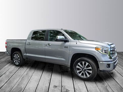 Used 2018 Toyota Tundra Limited AWD/4WD image 7