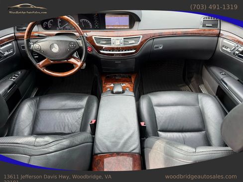 Used 2011 Mercedes-Benz S 550 4MATIC image 33