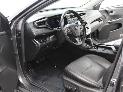Used 2016 Toyota Avalon XLE FWD image 11