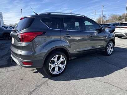 Used 2019 Ford Escape Titanium w/ U0J03 - Titanium Tow Package