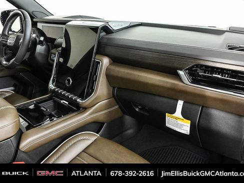 Used 2026 GMC Yukon Denali Ultimate image 27