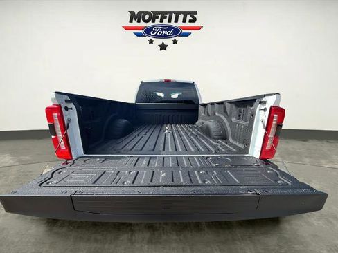 Certified 2025 Ford F350 Lariat image 18