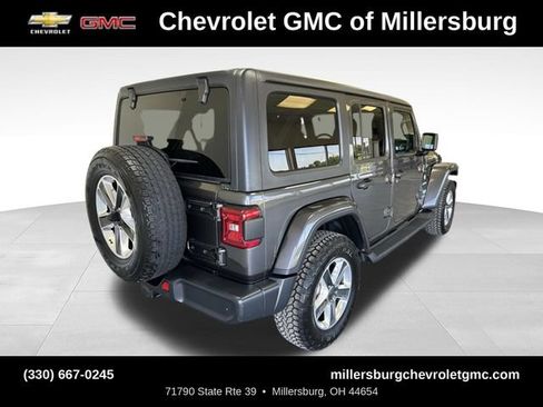 Used 2020 Jeep Wrangler Unlimited Sahara w/ Dual Top Group AWD/4WD image 4