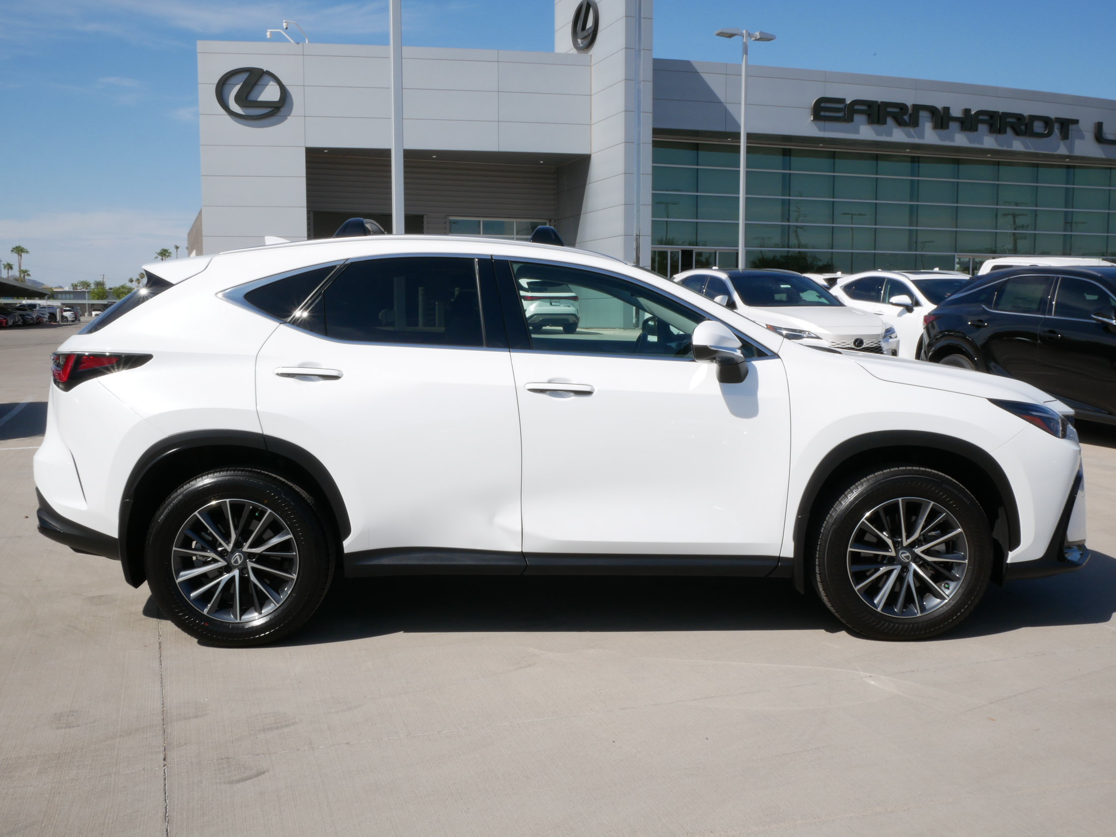 Certified 2026 Lexus NX 350 AWD w/ Accessory Package (2T) image 13