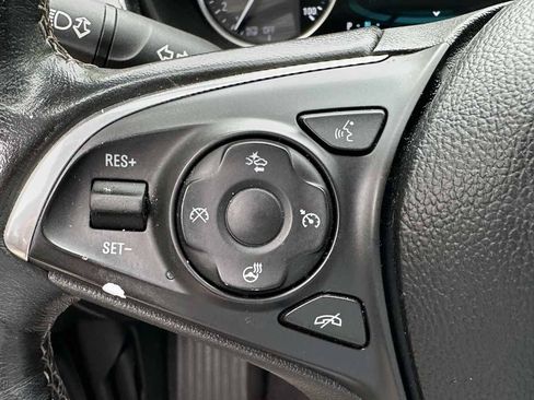 Used 2017 Buick Envision Premium w/ LPO, Hit The Road Package AWD/4WD image 30
